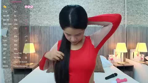Snapshot of maite_jhon chatting on 04.27.26 online show from 04.27.26