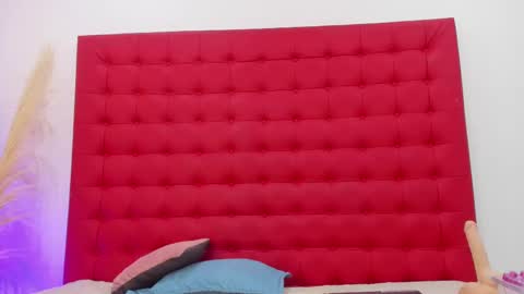 Snapshot of maite_smith69 chatting on 02.25.25 maite_smith69 online show from 02.25.25