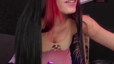 Snapshot of maite_smith69 chatting on 09.09.25 maite_smith69 online show from 09.09.25