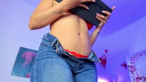 mai  online show from 02.21.26