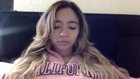 majo_gomezz online show from 05.27.26