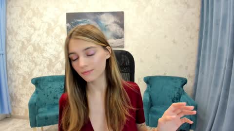 Chloe online show from 01.31.25