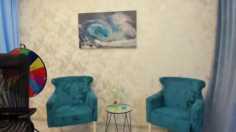 Chloe online show from 03.04.25