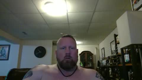 Snapshot of makemebebad2025 chatting on 10.28.25 makemebebad2025 online show from 10.28.25