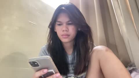 Snapshot of makemesquirt_xxx chatting on 01.18.26 KEANA online show from 01.18.26