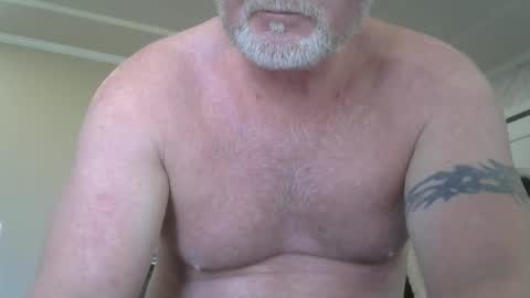 makinit08 online show from 04.16.26