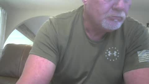 Snapshot of makinit0808 chatting on 07.01.26 makinit0808 online show from 07.01.26