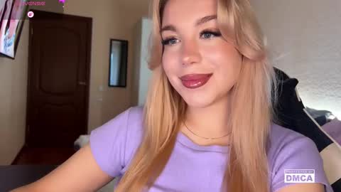 maksisisia online show from 11.24.25