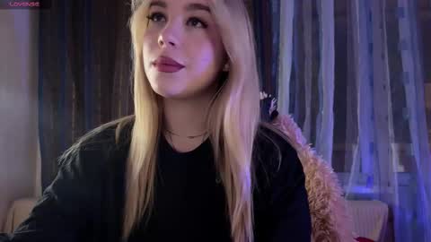 Snapshot of maksisisia chatting on 01.18.26 maksisisia online show from 01.18.26