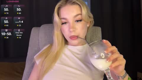 Snapshot of maksisisia chatting on 03.02.26 maksisisia online show from 03.02.26