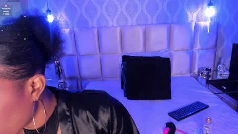 malaaiikaa online show from 02.19.25