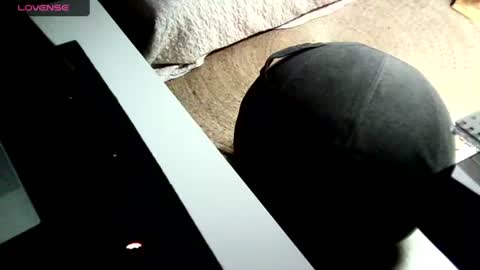 Snapshot of malebitch99999 chatting on 09.13.25 malebitch99999 online show from 09.13.25