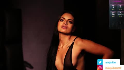 Snapshot of malejadiaz_ chatting on 01.17.25 Maleja Diaz online show from 01.17.25