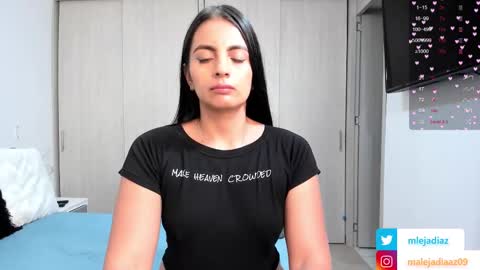 Snapshot of malejadiaz_ chatting on 02.21.25 Maleja Diaz online show from 02.21.25