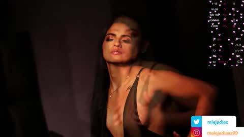 Snapshot of malejadiaz_ chatting on 02.27.25 Maleja Diaz online show from 02.27.25