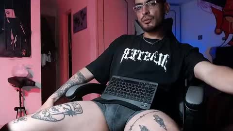 Snapshot of malek_xarx chatting on 03.18.26 malek_xarx online show from 03.18.26