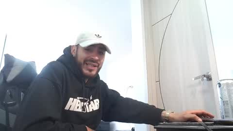 Snapshot of malek_xarx chatting on 05.28.26 malek_xarx online show from 05.28.26