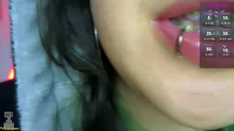 Snapshot of malicia_witch_ chatting on 03.08.25 Mar Alicia Rosie v A L I C I A W I T C - Meg Cherie online show from 03.08.25