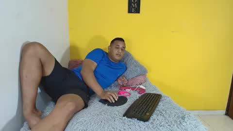 Snapshot of malikandaisha chatting on 11.17.25 Malik Aisha online show from 11.17.25