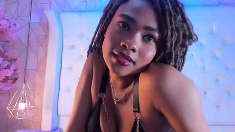 Snapshot of malikasoleil chatting on 02.28.26 Malika soleil online show from 02.28.26