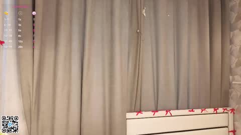 Evelyn online show from 03.02.26