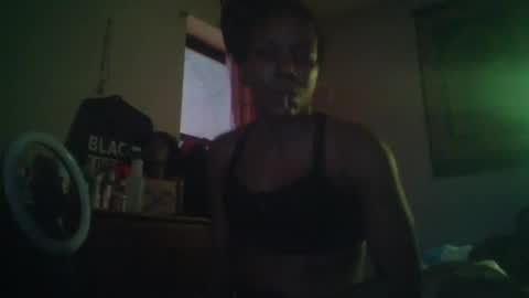 Snapshot of malissabanks chatting on 12.15.24 Beauty IS Her Name BABY online show from 12.15.24