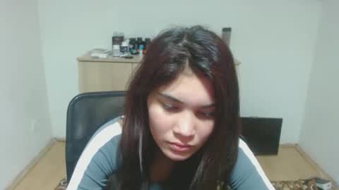 mallorymyersx online show from 12.04.25