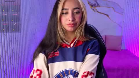 Malory  online show from 01.16.26