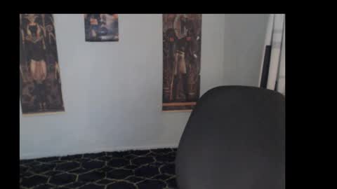 malvolamont online show from 03.08.26