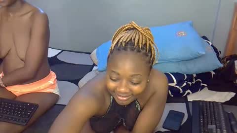 mama_pussie online show from 10.01.25