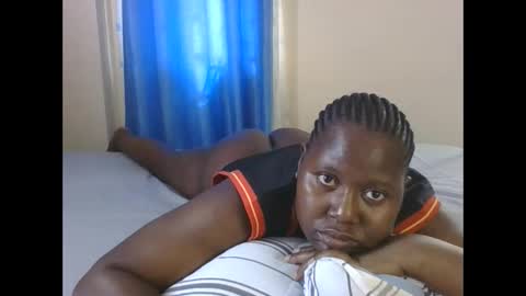 Snapshot of mamasita2023 chatting on 02.08.25 mamasita2023 online show from 02.08.25