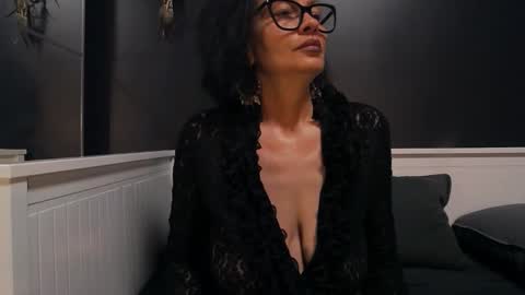 ioana love online show from 04.15.26