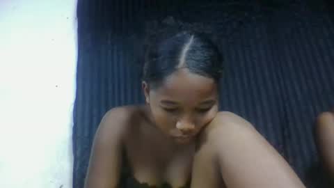 mamieriela online show from 02.06.26