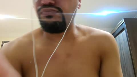 Snapshot of man_new chatting on 06.16.26 Man new online show from 06.16.26