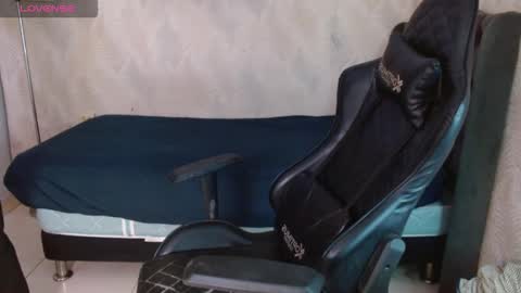 man_san11 online show from 09.22.25