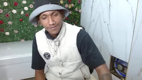 man_san11 online show from 12.18.25