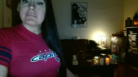 mandaloriangirlsfight online show from 02.06.26