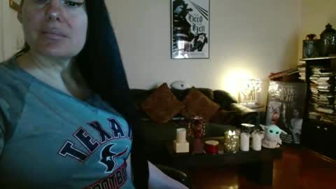 mandaloriangirlsfight online show from 03.17.26