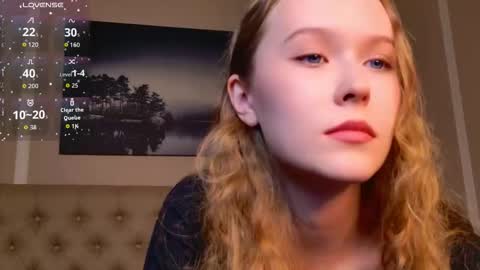 Snapshot of mandymilson chatting on 10.04.25 Mandy online show from 10.04.25