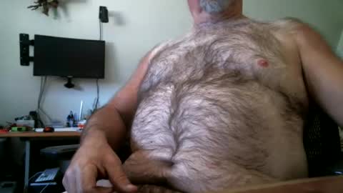 manleg439 online show from 03.04.25