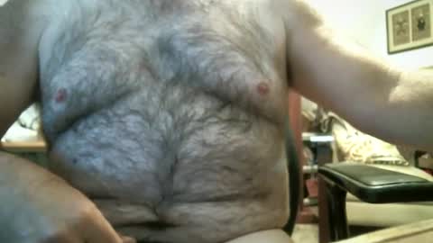 manleg439 online show from 12.17.25