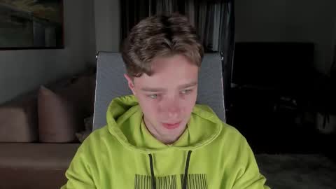 Snapshot of mannyforreal chatting on 09.23.25 mannyforreal online show from 09.23.25