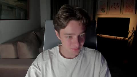 Snapshot of mannyforreal chatting on 11.11.25 mannyforreal online show from 11.11.25