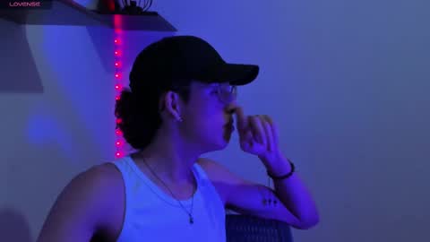 Manuel online show from 02.18.25