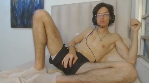 Snapshot of manu_vera8 chatting on 05.24.26 Manuel online show from 05.24.26