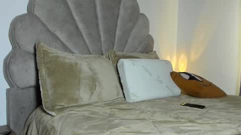 manucute 23  online show from 02.02.26