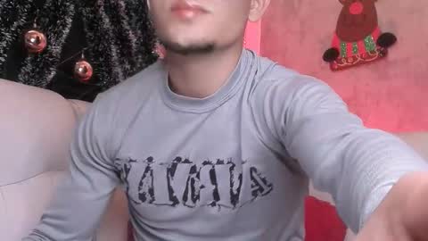 Manuel online show from 01.06.26