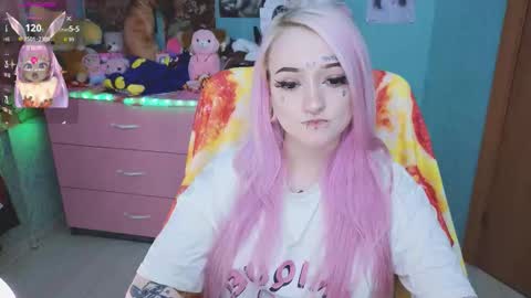 Snapshot of manuela_unicorn chatting on 10.12.25 Manuela online show from 10.12.25