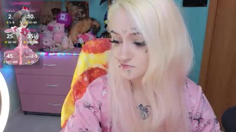 Snapshot of manuela_unicorn chatting on 02.17.26 Manuela online show from 02.17.26