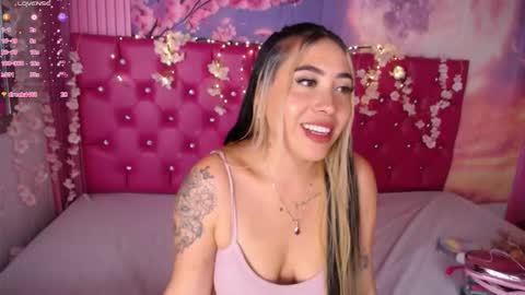 Manuela  online show from 10.10.25